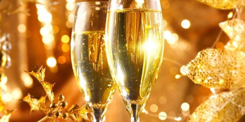 champagneglasses-